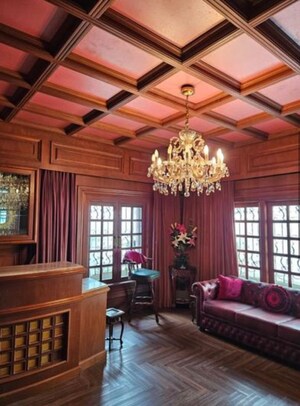 Living Room in 5 BHK Apartment at Juhu – for Rent