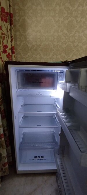 Furnished Amenities in 2 BHK Builder Floor at Green Fields Colony – for Rent