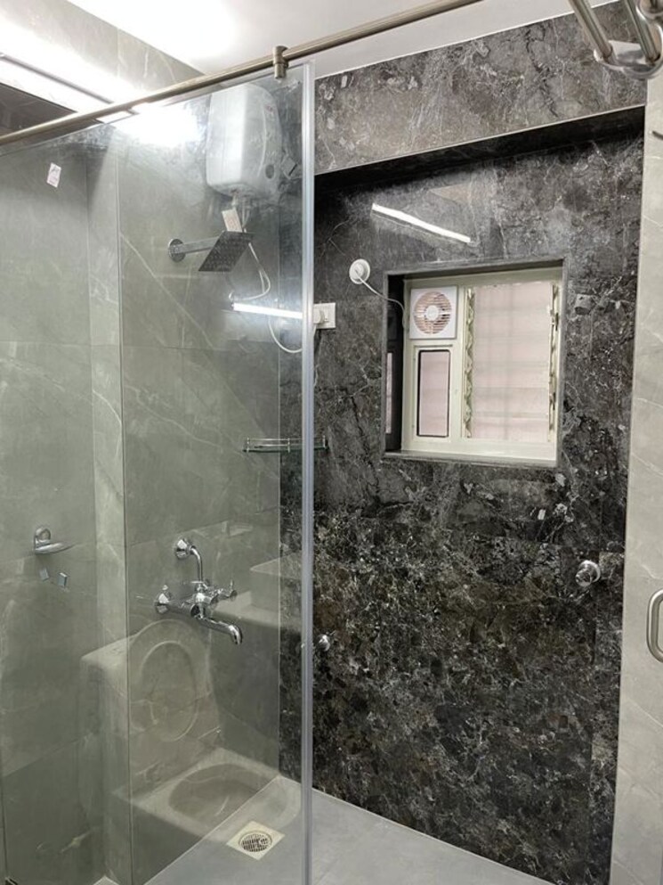 Bathroom, lodha-dioro 2 Bedroom 763 Sq.Ft. Apartment In Wadala Mumbai 9853915