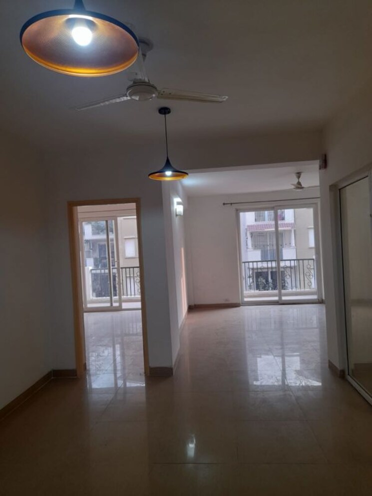 Room, emaar-emerald-floors-premier 3 Bedroom 1650 Sq.Ft. Apartment In Sector 65 Gurgaon 9853950