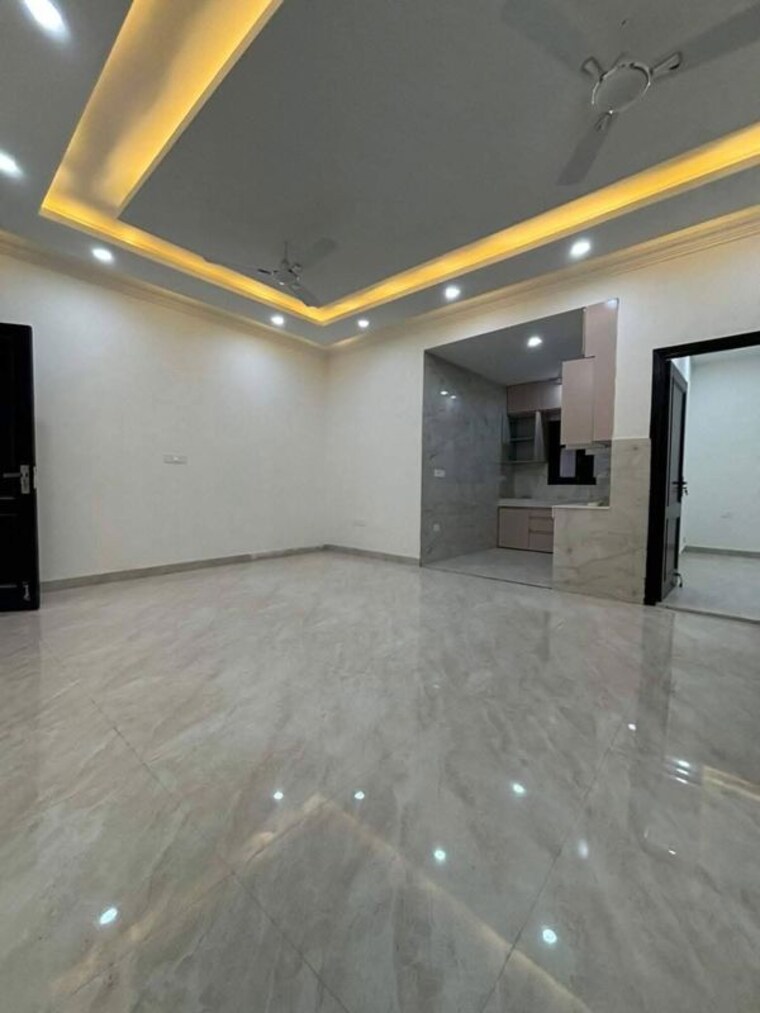 Room, saket 3 Bedroom 1450 Sq.Ft. Apartment In Saket Delhi 9853951