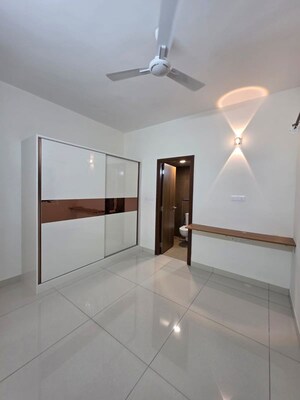 Room in 2 BHK Apartment at Eden Park At The Prestige City, Sarjapur Road – for Rent