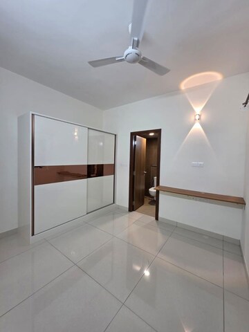 Room in 2 BHK Apartment at Eden Park At The Prestige City, Sarjapur Road – for Rent