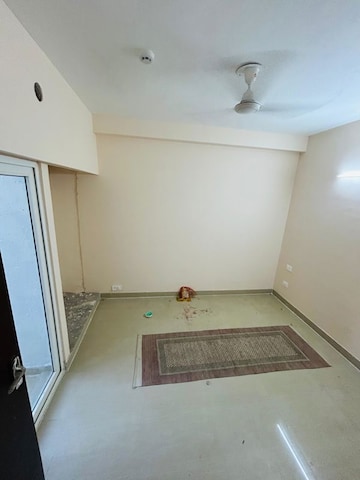 Bathroom in 1 BHK Apartment at Amrapali Dream Valley, Tech Zone 4 Greater Noida – for Rent