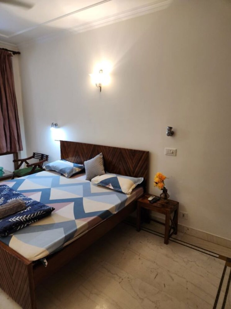 Bedroom, saket 4 Bedroom 500 Sq.Yd. Apartment In Saket Delhi 9853969