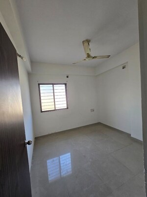 Bathroom in 3 BHK Apartment at Vadodara – for Rent