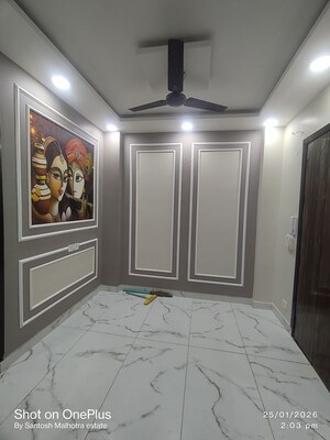 2 BHK Builder Floor For Rent in Dwarka Mor