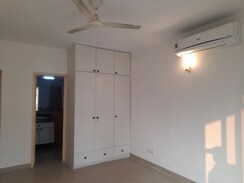 3 BHK + Servant Room,Study Room Apartment For Sale in Emaar Emerald Floors Premier
