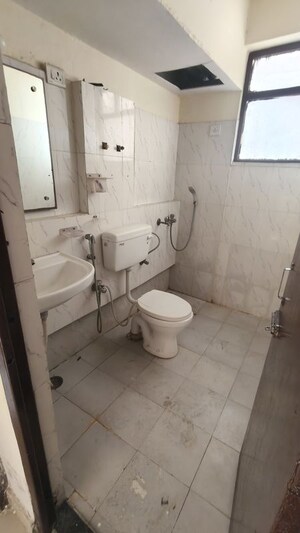 Bathroom in 2 BHK Apartment at OP Floridaa, Sector 82 – for Rent