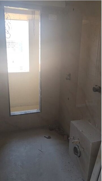 Bathroom in 2 BHK Apartment at Majestic Kedarnath Apartments, Chembur – for Sale