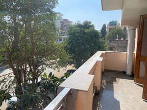 Balcony in 3 BHK Builder Floor at Sector 46 – for Rent