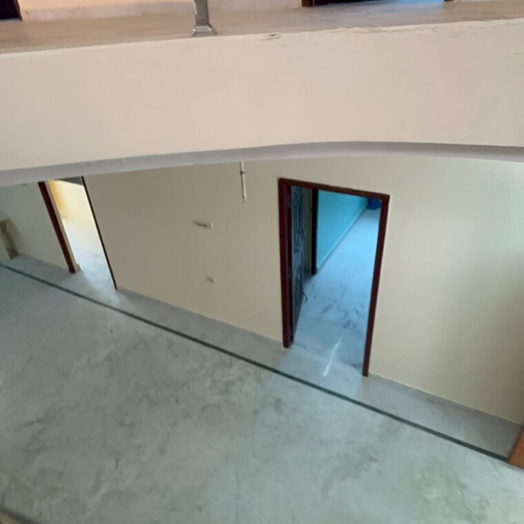 Room, tadigadapa 3.5 Bedroom 276 Sq.Yd. Villa In Tadigadapa Vijayawada 9854064