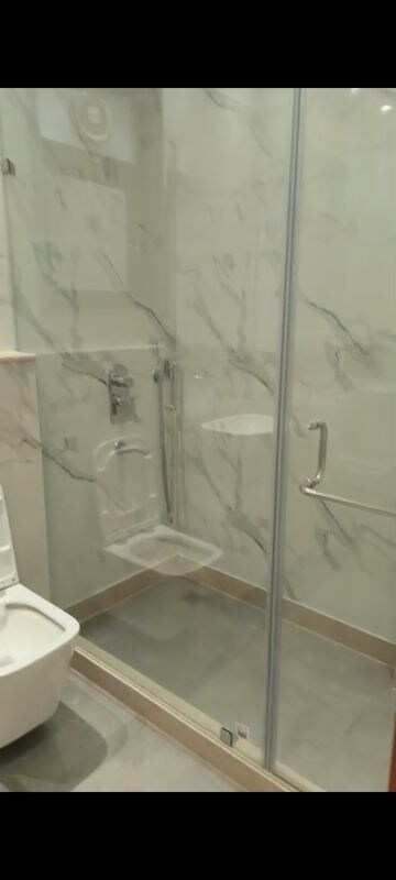 Bathroom in 4 BHK Apartment at Navjeevan Vihar – for Sale