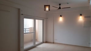 Room in 3 BHK Apartment at Purvanchal Royal City, Chi V Greater Noida – for Sale