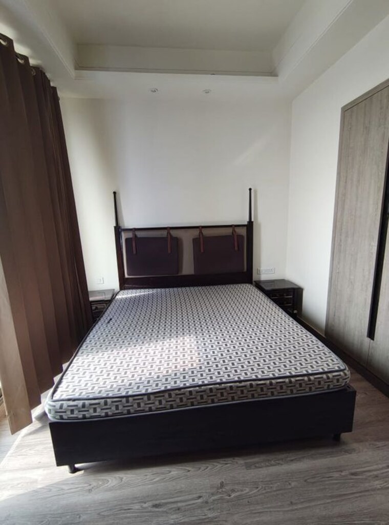 Bedroom, ocus-24k 1 Bedroom 674 Sq.Ft. Apartment In Sector 68 Gurgaon 9854094