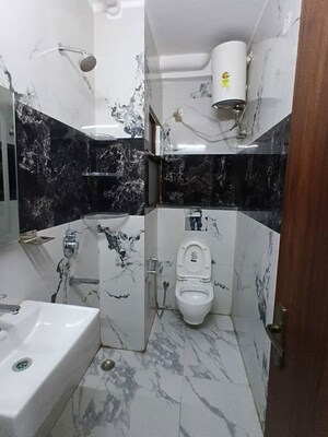 Master Bedroom in 1 BHK Builder Floor at DLF The Grove, Sector 54 – for Rent