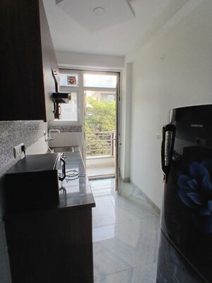 Master Bedroom in 1 BHK Builder Floor at DLF The Grove, Sector 54 – for Rent