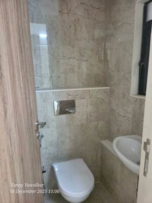 Bathroom in 1 BHK Apartment at Peninsula Corporate Park, Lower Parel – for Rent