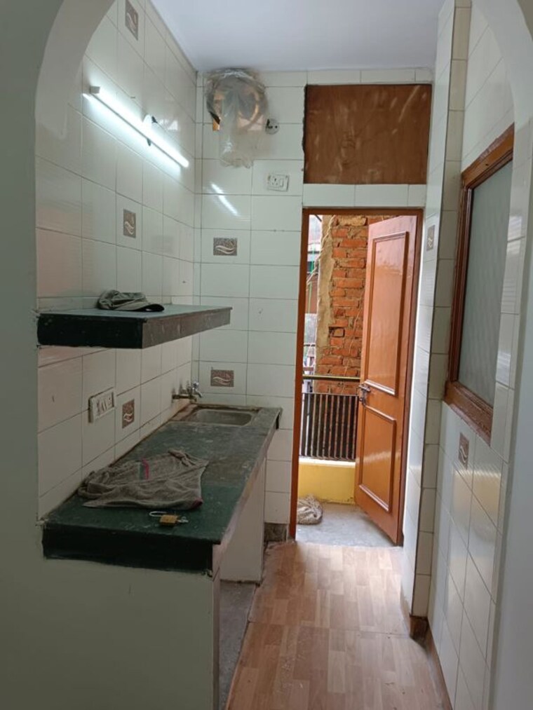 Kitchen, lajpat nagar 4 1 Bedroom 544 Sq.Ft. Builder Floor In Lajpat Nagar 4 Delhi 9854074