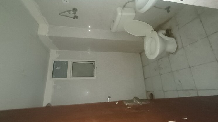 Bathroom, panchsheel-greens-ii 2 Bedroom 1350 Sq.Ft. Apartment In Sector 16 Greater Noida Greater Noida 9854118