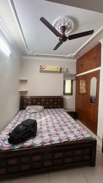 Bedroom in 2 BHK Apartment at Sector 38 – for Rent