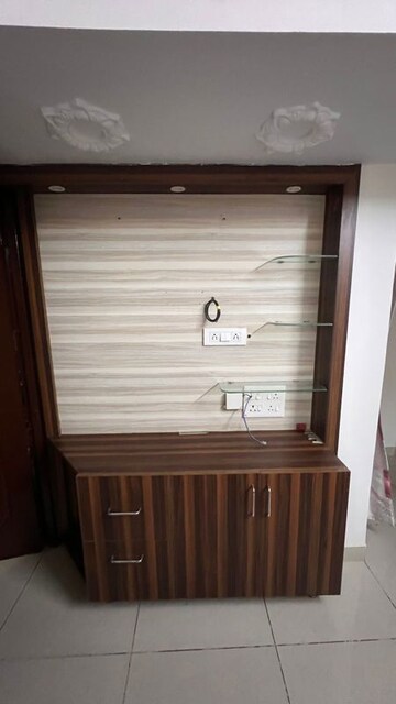 Furnished Amenities in 2 BHK Apartment at Sector 38 – for Rent