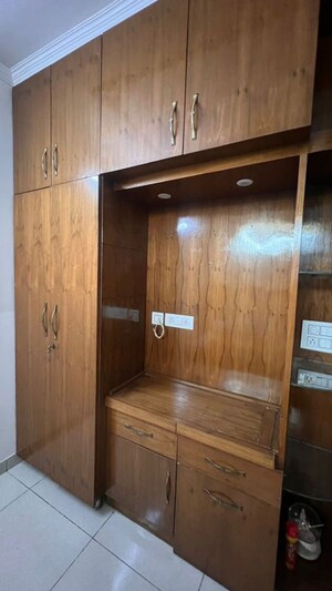 Furnished Amenities in 2 BHK Apartment at Sector 38 – for Rent