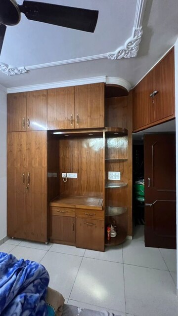Furnished Amenities in 2 BHK Apartment at Sector 38 – for Rent