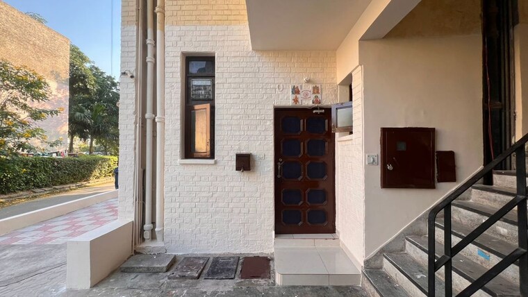 Exterior View, sector 38 2 Bedroom 650 Sq.Ft. Apartment In Sector 38 Chandigarh 9854080