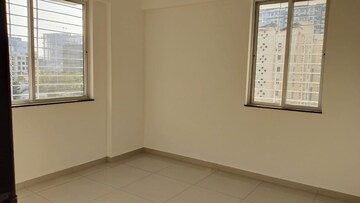 Room in 2.5 BHK Apartment at Pride Green Fields, Pimple Nilakh – for Rent