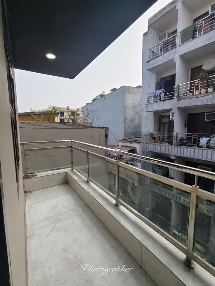Balcony, saket 3 Bedroom 1450 Sq.Ft. Builder Floor In Saket Delhi 9854162