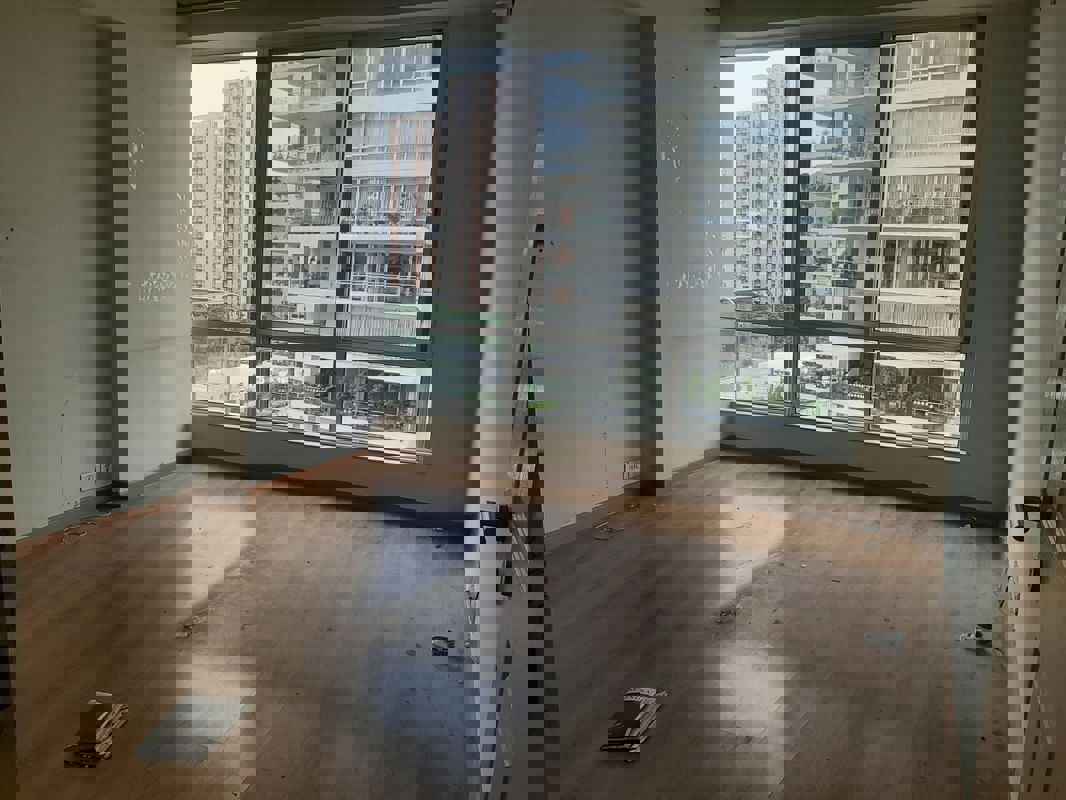 3.5 BHK + Servant Room Apartment For Rent in Pioneer Park Presidia