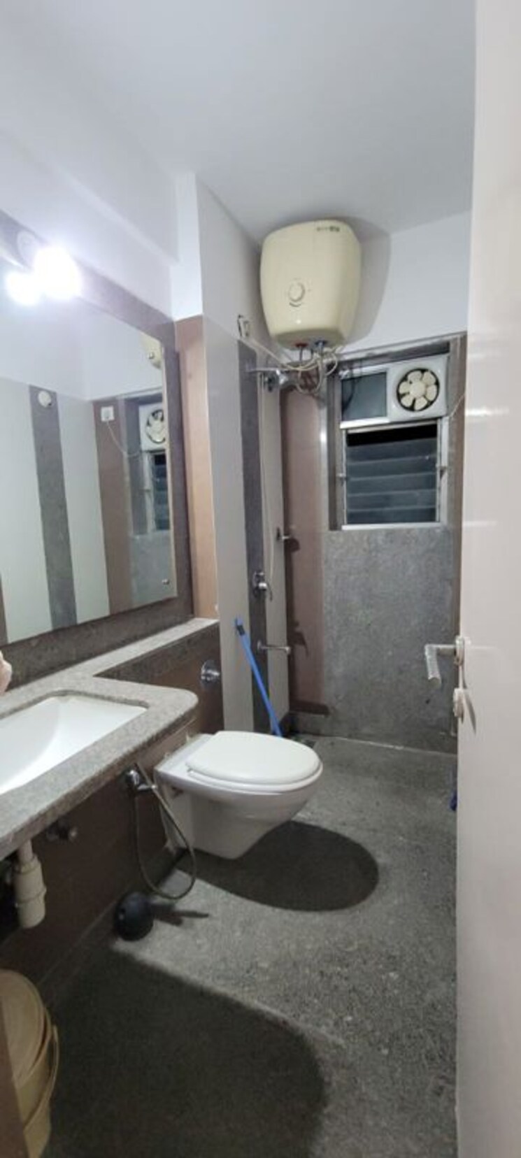 Bathroom, lodha-amara 1 Bedroom 720 Sq.Ft. Apartment In Kolshet Road Thane 9854174