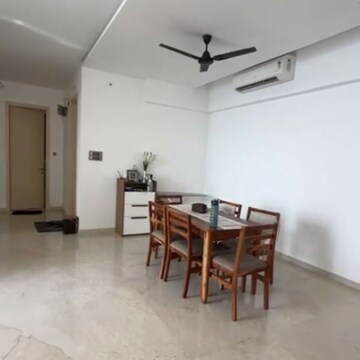 Gym in 3.5 BHK Apartment at Byculla – for Rent