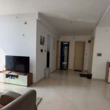 Building Lobby in 3.5 BHK Apartment at Byculla – for Rent