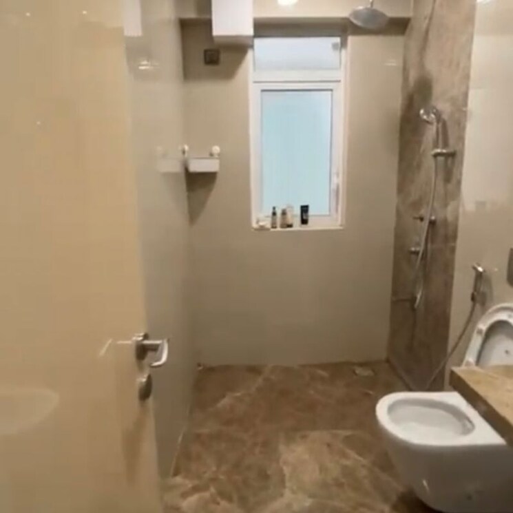 Bathroom, byculla 3.5 Bedroom 1785 Sq.Ft. Apartment In Byculla Mumbai 9854173