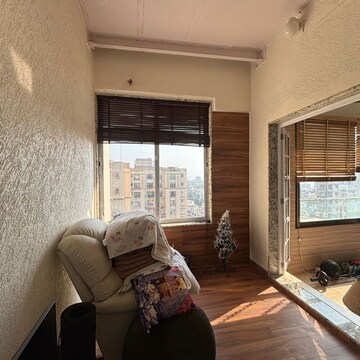 Parking in 3 BHK Apartment at Poseidon Apartment, Yari Road – for Rent