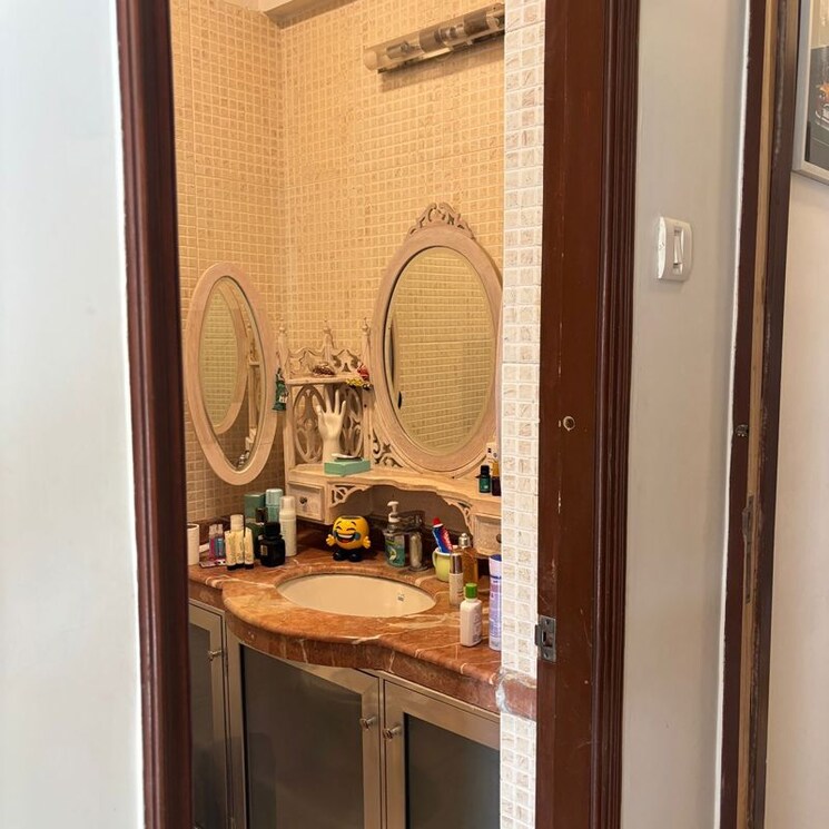 Bathroom, poseidon-apartment 3 Bedroom 1080 Sq.Ft. Apartment In Yari Road Mumbai 9854195