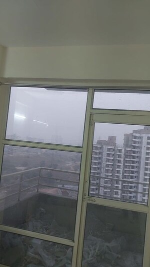 3 BHK Apartment For Rent in Pyramid Altia, Sector 70