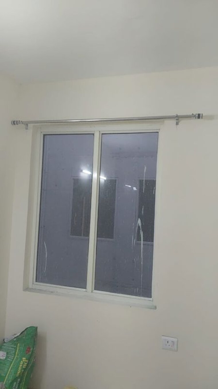 Room, pyramid-altia 3 Bedroom 645 Sq.Ft. Apartment In Sector 70 Gurgaon 9854235