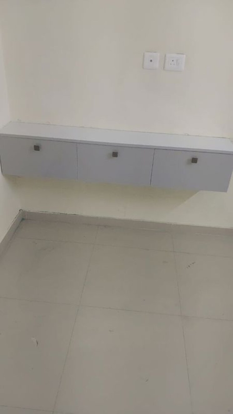 Master Bedroom, pyramid-altia 3 Bedroom 645 Sq.Ft. Apartment In Sector 70 Gurgaon 9854235