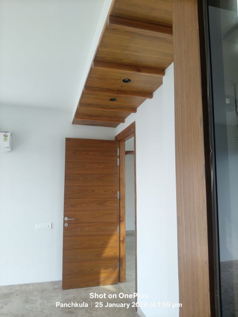 Room, sector 12 panchkula 3 Bedroom 250 Sq.Yd. Builder Floor In Sector 12 Panchkula Panchkula 9854246