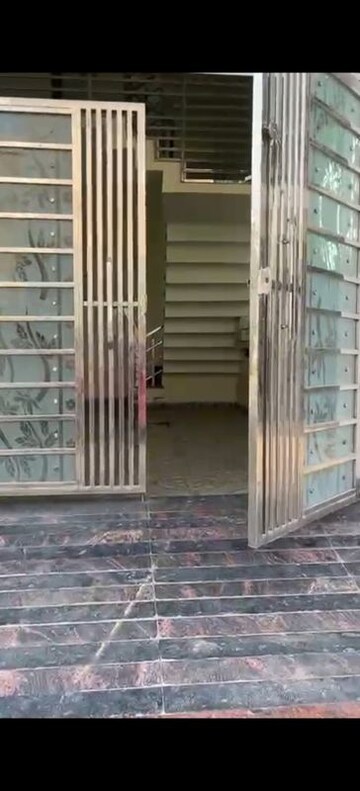 6+ BHK Independent House – Exterior View View at Sushant Golf City - for Rent