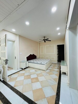 Bedroom in 6+ BHK Villa at Ashok Nagar – for Rent