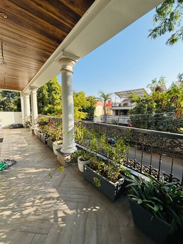 6+ BHK Villa – Exterior View View at Ashok Nagar - for Rent