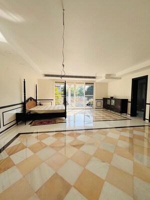Bedroom in 6+ BHK Villa at Ashok Nagar – for Rent