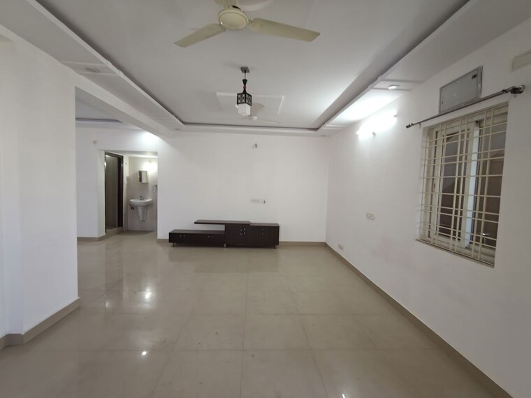 Room, venkat-enclave-hitech-city 3 Bedroom 1650 Sq.Ft. Apartment In Hi Tech City Hyderabad 9854264