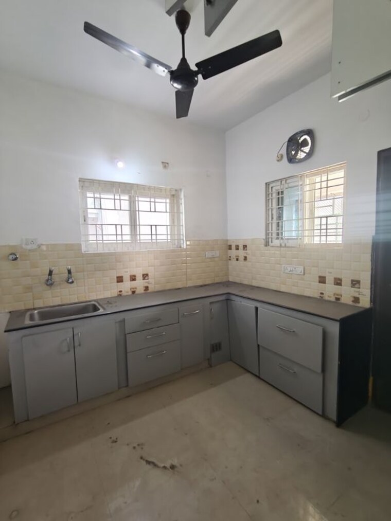 Kitchen, venkat-enclave-hitech-city 3 Bedroom 1650 Sq.Ft. Apartment In Hi Tech City Hyderabad 9854264