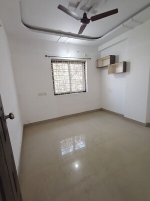 Room in 3 BHK Apartment at Venkat Enclave Hitech City, Hi Tech City – for Rent