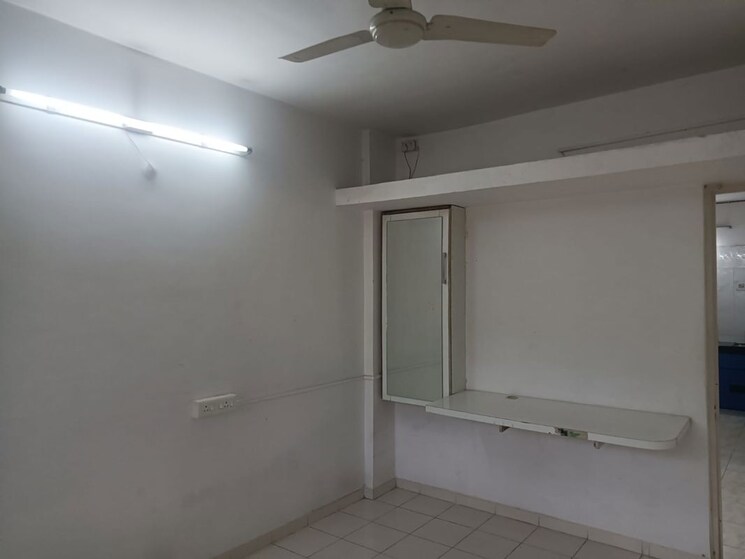 Room, surobhi-park 2 Bedroom 800 Sq.Ft. Apartment In Aundh Pune 9854259